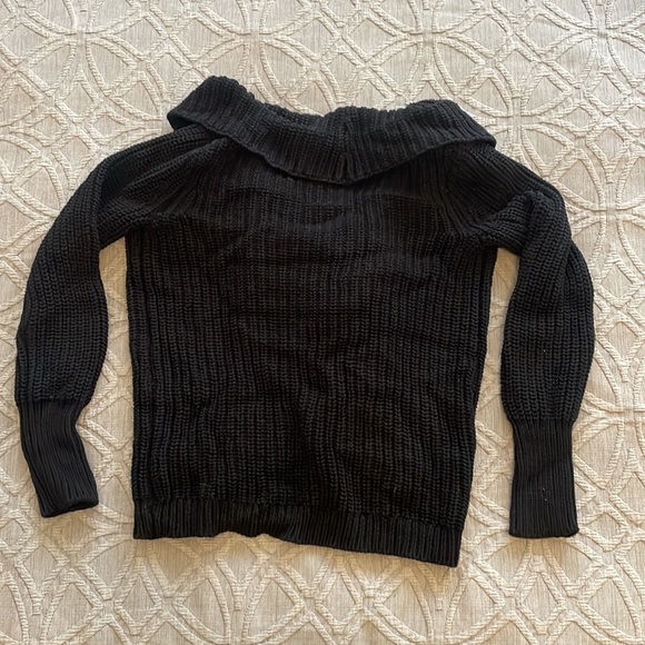 J Crew Black Cardigan 🖤 - Picture 7 of 7